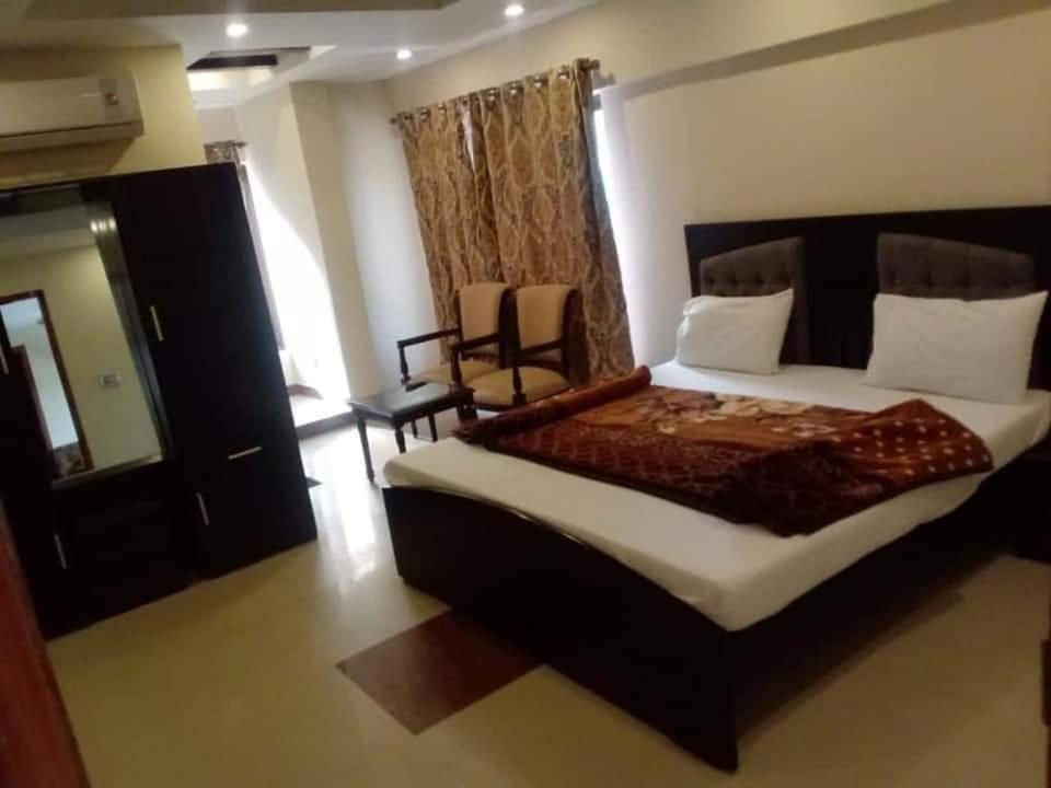 Pak Hotel อิสลามาบัด ภายนอก รูปภาพ